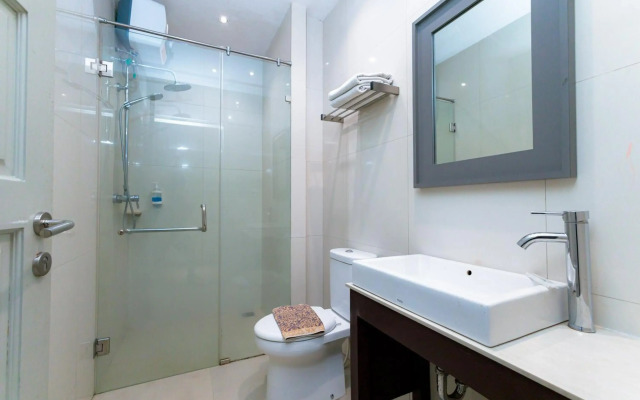 OYO 3735 Liv Hotel