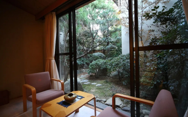 Yushuku Seiryuu