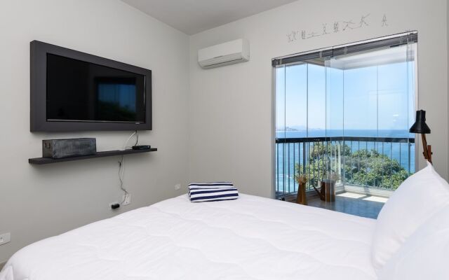 Omar do Rio - Apartamento V106