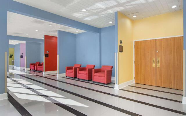 Suburban Extended Stay Hotel