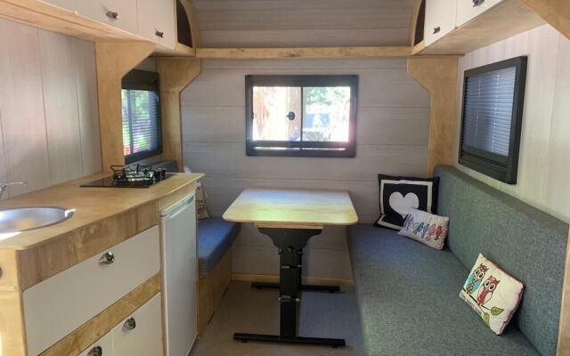 Yol Glamping Hotel Retreat Center