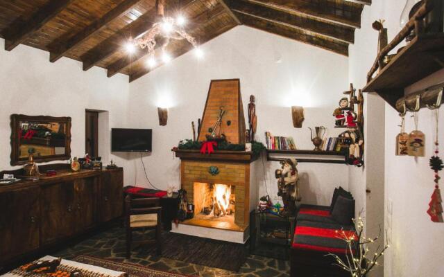 Litheon House
