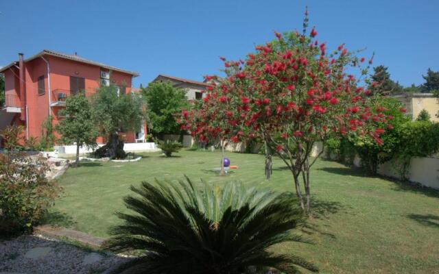 Ilias Apartments