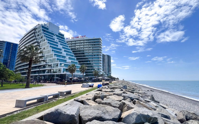Apartments on the beach of Batumi View