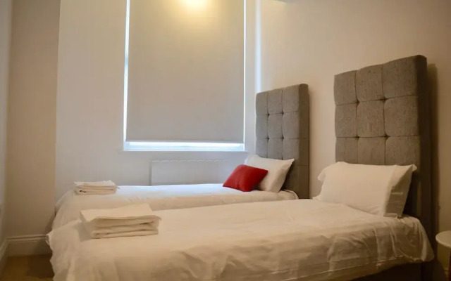 Modern and Stylish 2 Bedroom Apartment in Manchester