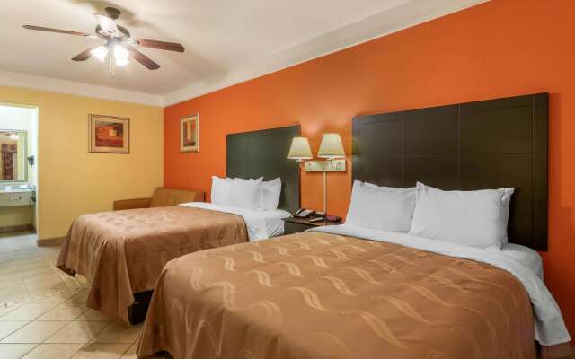 Quality Inn & Suites at The Outlets Mercedes/Weslaco