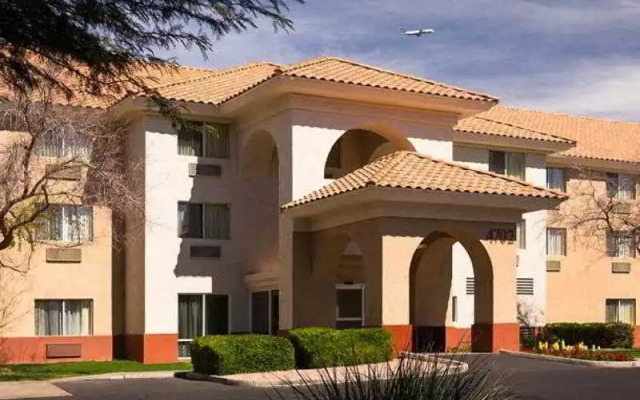 Fairfield Inn & Suites Phoenix Airport