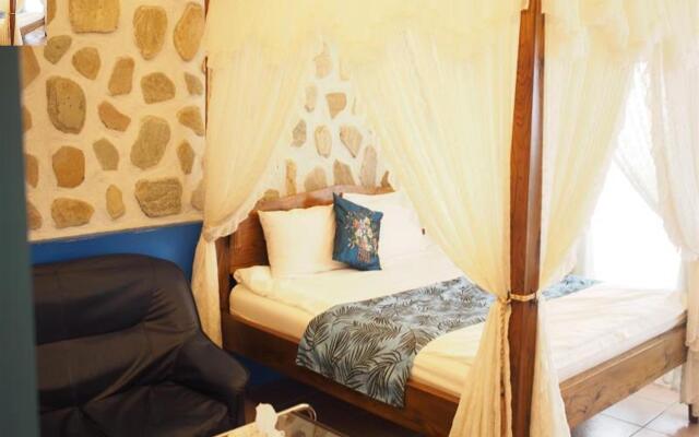 San Torini Bed and Breakfast