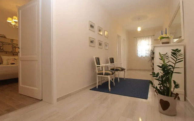 Apartment 1654