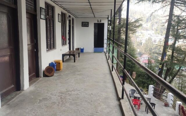 International Youth Club - Hostel