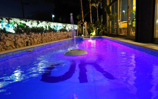 Green Rich Hotel Okinawa Nago