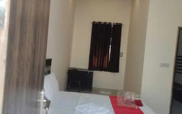 OYO Flagship 807545 Shree Shyam Residency
