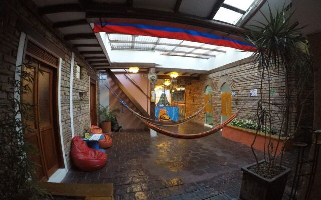 Karuss Hostel
