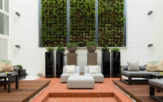 Pestana Porto - A Brasileira, City Center & Heritage Building