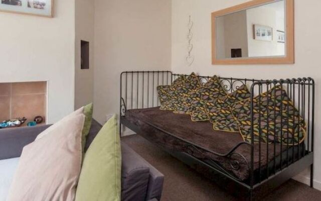 Tony Asga - Aisha.Sakina Apartments