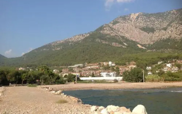 Öz Likya Pension