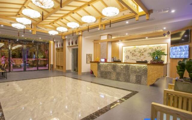 Mengtu Hotel, No.1 West Street, Zhangjiajie (Tianmenshan Cableway Branch)