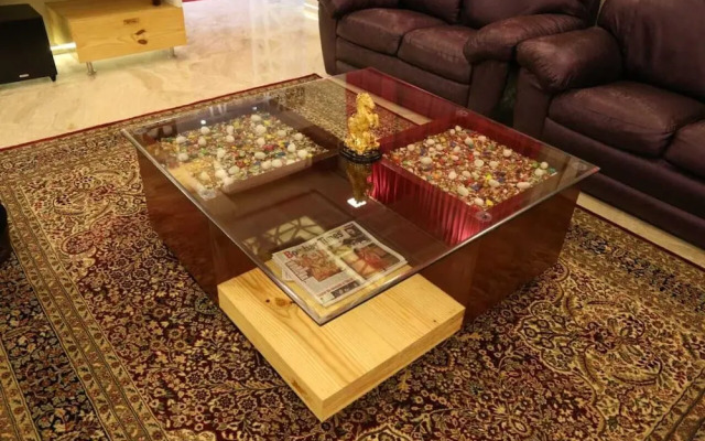 Elegant Hospitality and Services
