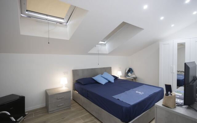 Giuly Suites & Rooms