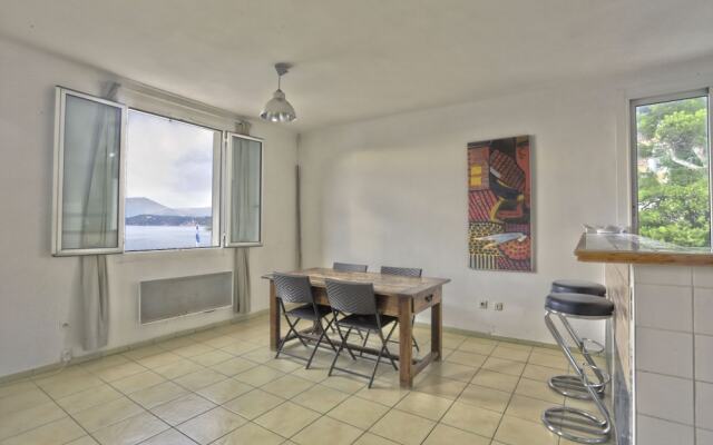 Two Bedrooms Exceptionnal Sea View