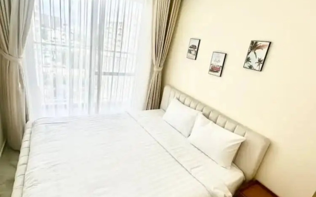 Scenic Valley View Residence