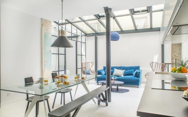 The Blue Loft Near Montmartre