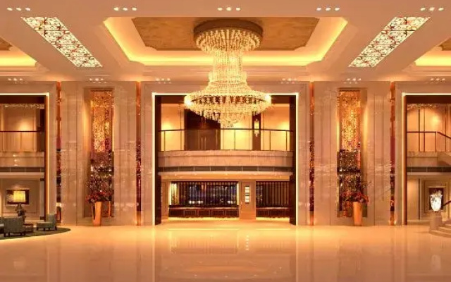 Oriental Host Hotel