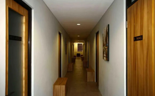 ZEN Rooms Permata Karawaci