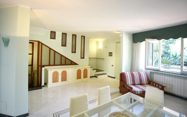 3 bedrooms house with sea view enclosed garden and wifi at Aci Catena 4 km away from the beach