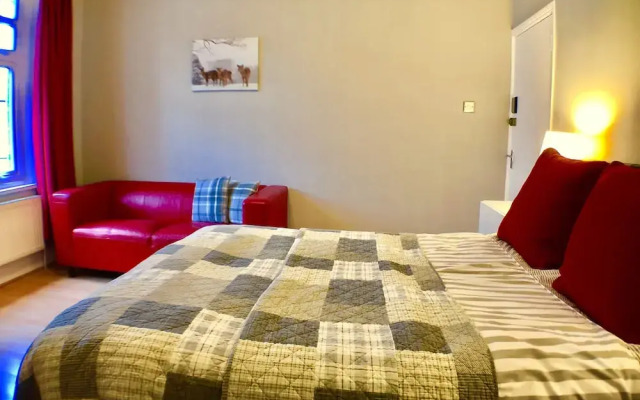 Little Connaught House