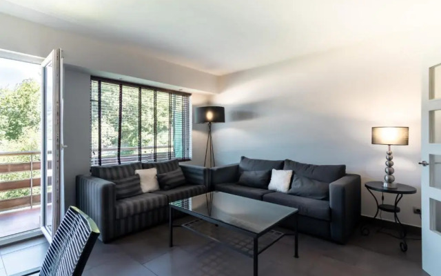 Sukarrieta apartment by People Rentals