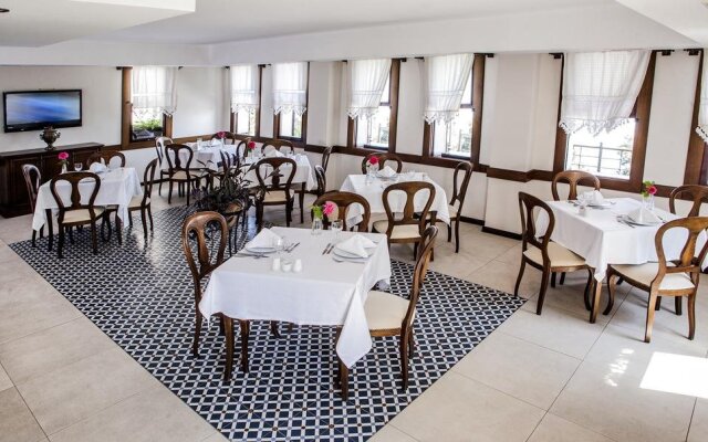 İkizevler Hotel