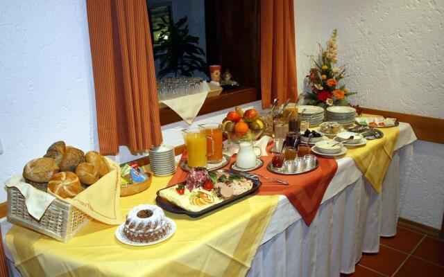 Pension St. Georg Mit Moststüberl