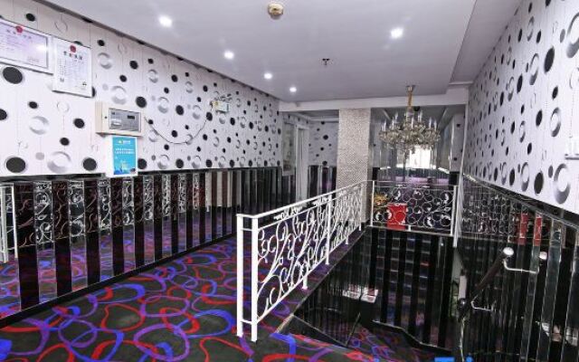 Pebble Motel (Shanghai  South Wanping Road）