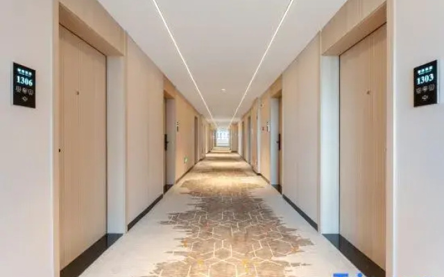 Zhiju Hotel