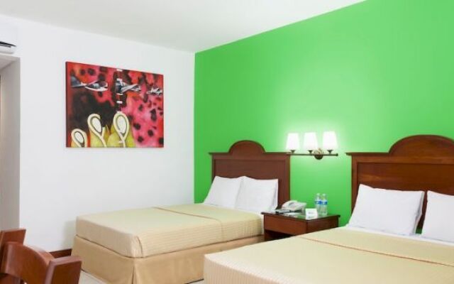 Hotel Costa Maya Inn