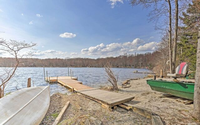 Pocono Lake Paradise w/ Private Beach & Dock!