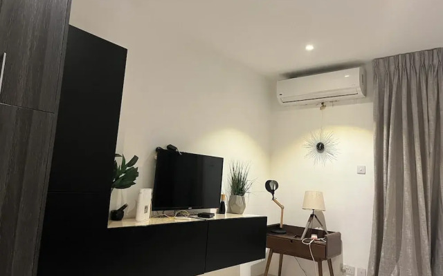 Embassy Gardens Royal Luxury Apartments