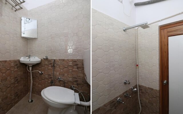 Mv Hotel By OYO Rooms