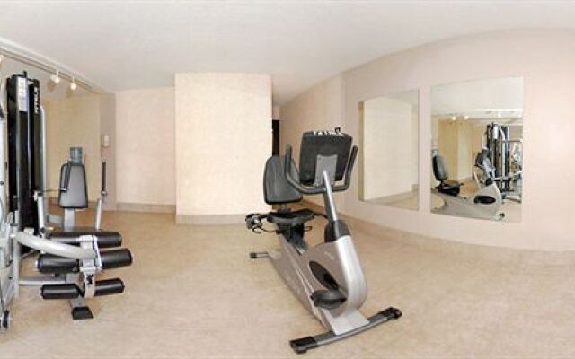 Howard Johnson Inn Conference Center Springfield