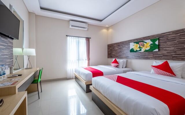 OYO 914 Batukaru Garden 5 Sevilla Residence