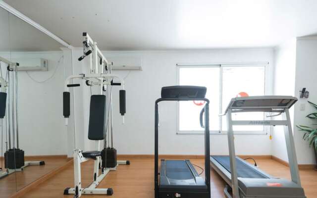 Urquiza Apart Hotel & Suites