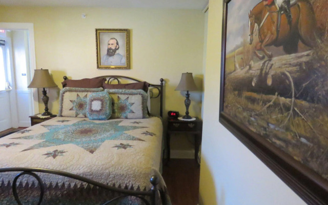 The Swope Manor Bed & Breakfast