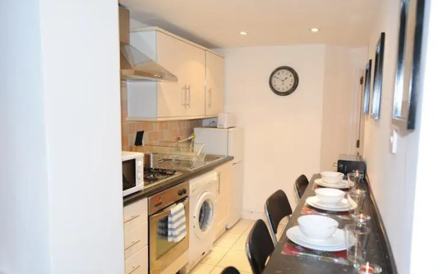 Cosway Serviced Apartments