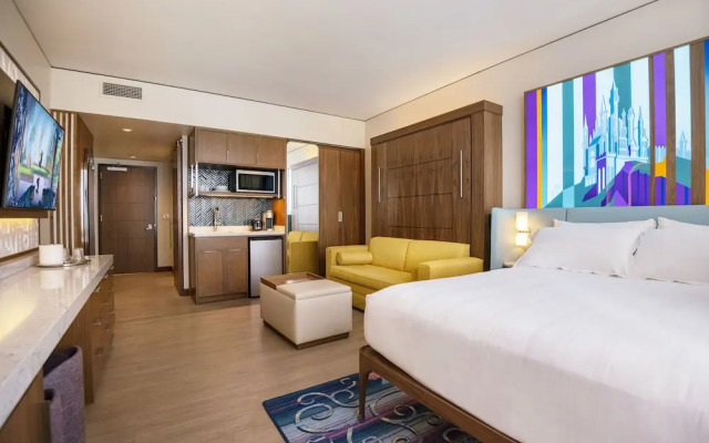 The Villas At The Disneyland Hotel