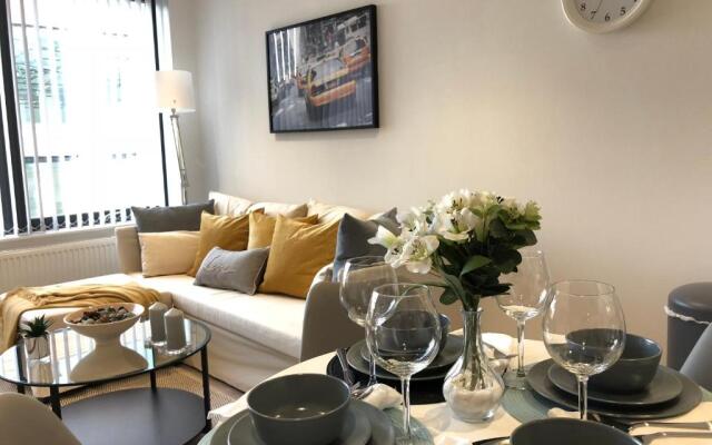 Boutique Collection in Reading by Creatick