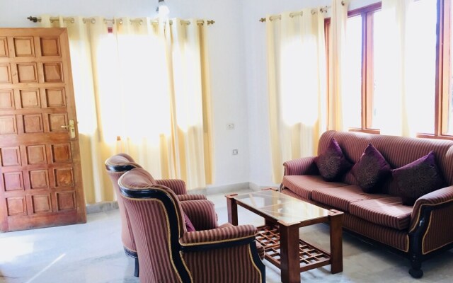 Hotel Sai Gardens