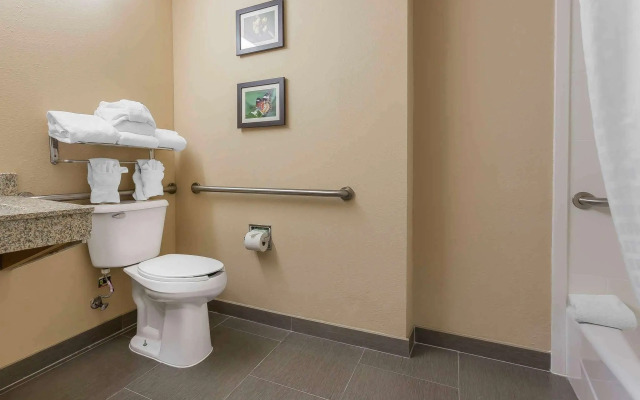 Comfort Suites Salisbury I-85