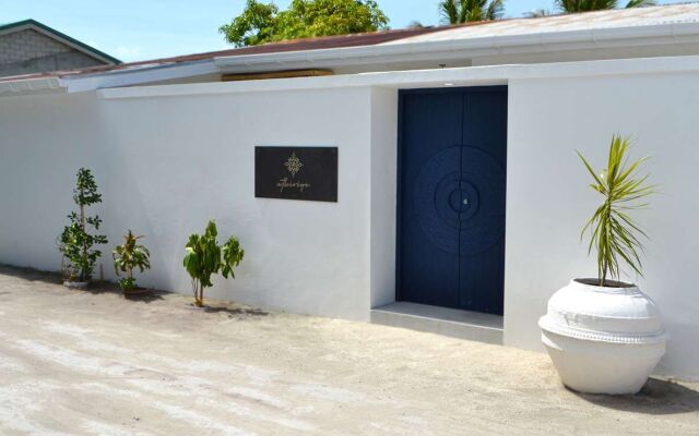 Athirige Boutique House Dharavandhoo