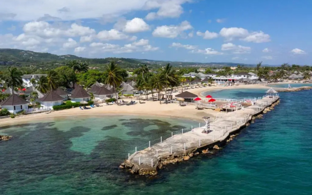 Grand Muthu Runaway Bay Club Caribbean